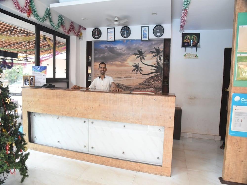 Ticlo Resorts Calangute Exteriör bild
