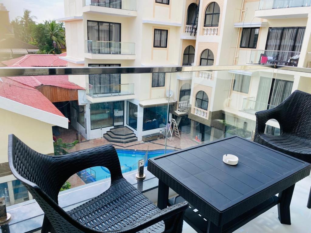 Ticlo Resorts Calangute Exteriör bild