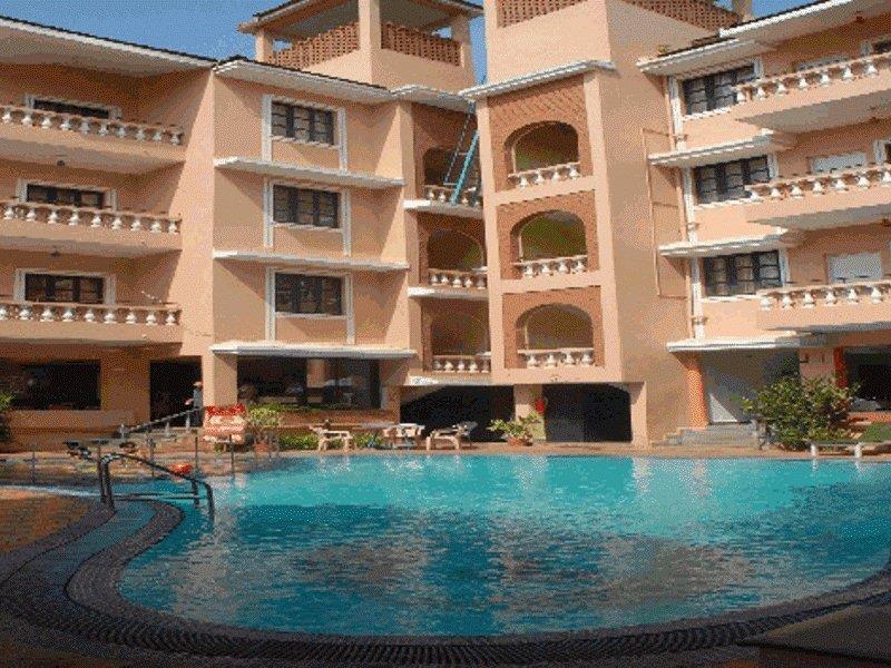 Ticlo Resorts Calangute Exteriör bild